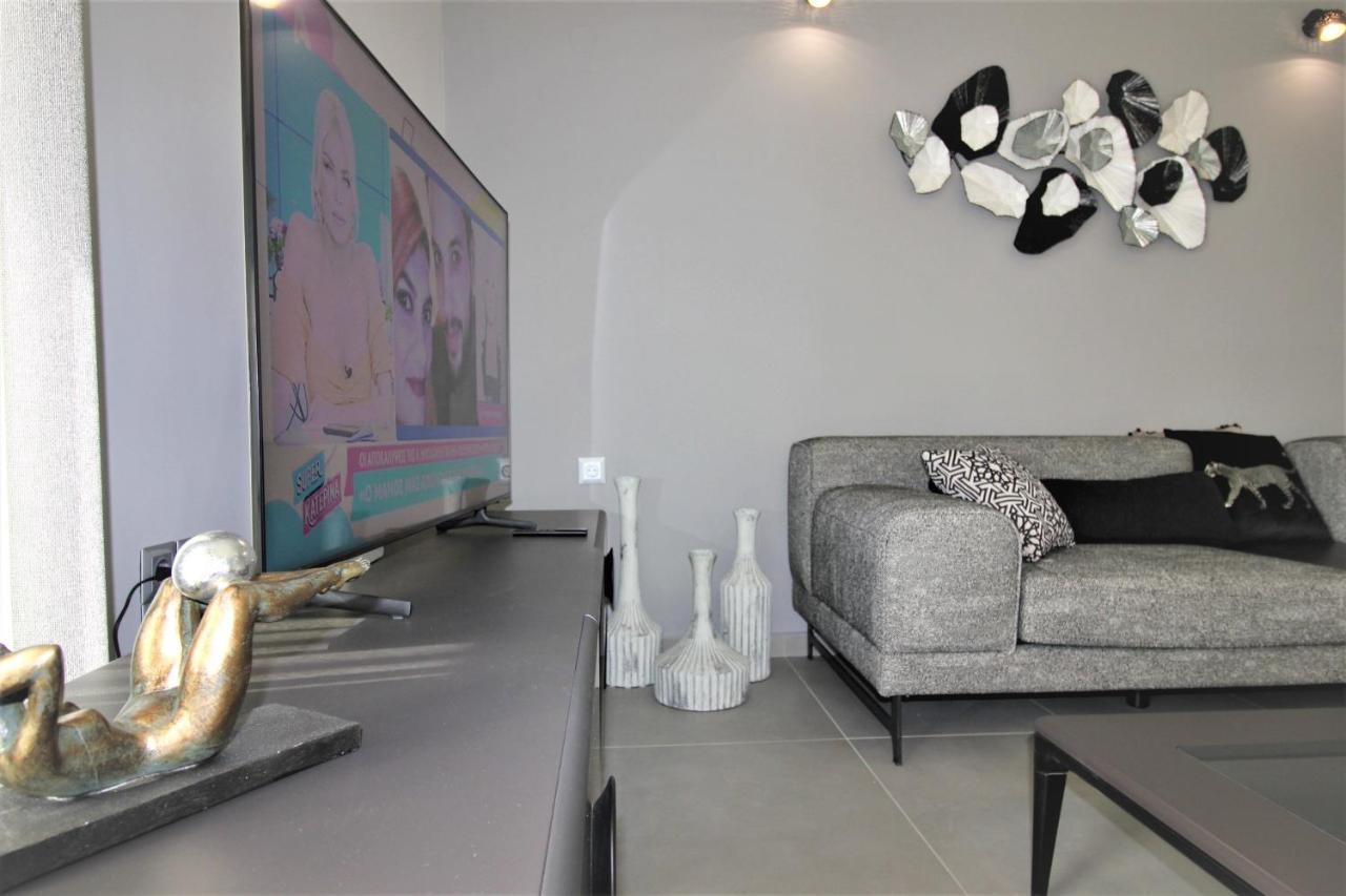 The Victoria-City Apartment Lefkada City Bagian luar foto