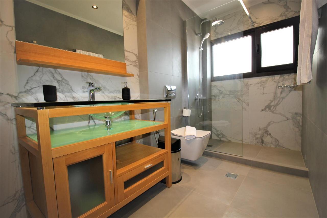 The Victoria-City Apartment Lefkada City Bagian luar foto