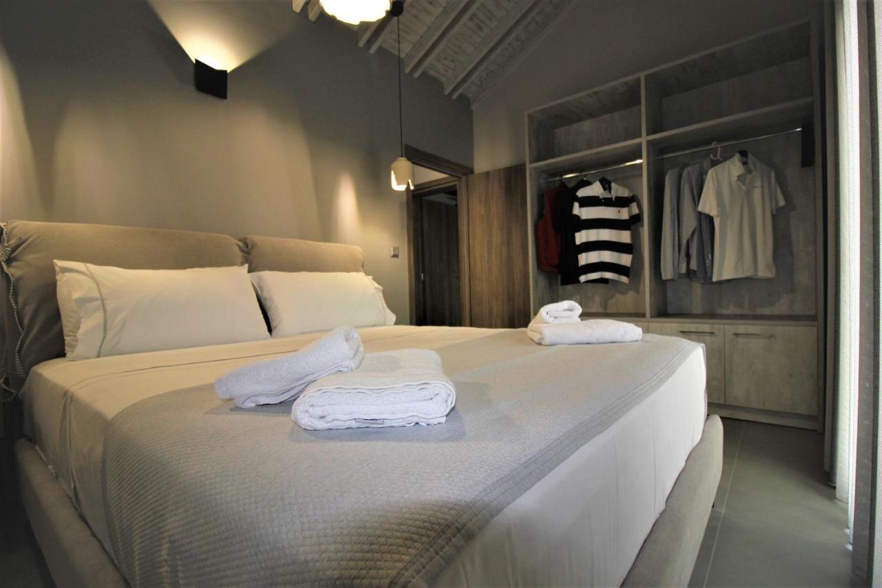 The Victoria-City Apartment Lefkada City Bagian luar foto